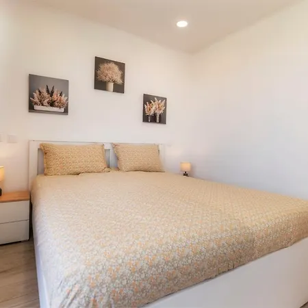 Seaside Escape * 波尔蒂芒